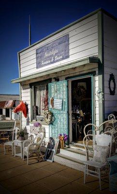 Nostalgia Furniture and Decor Yucaipa California