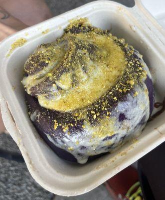 Vegan Ube Cinnamon Roll