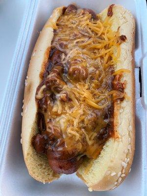 Chili cheese dog