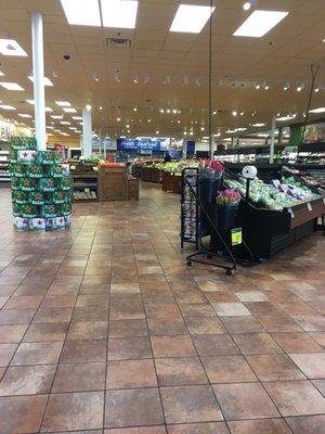 Price Chopper New Windsor NY. Older, clean store.