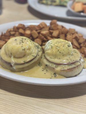 Traditional Eggs Benedict