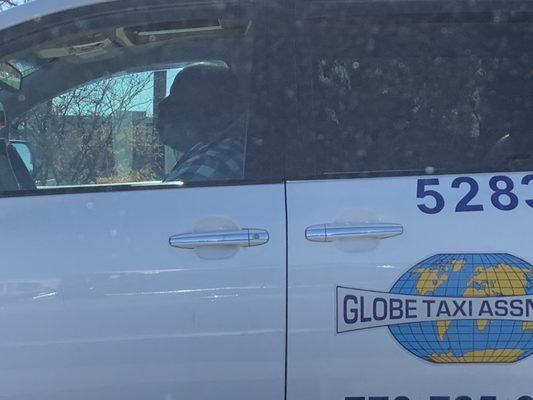 Globe Taxi