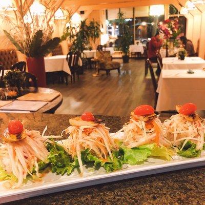 Coconut rice with Chicken and papaya salad!