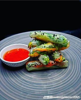 Vietnamese Vegetarian spring rolls with Thai sweet chilli sauce