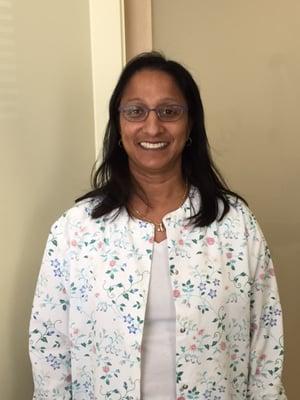 Dr. Ratna Jain
General Dentistry & Invisalign Specialist