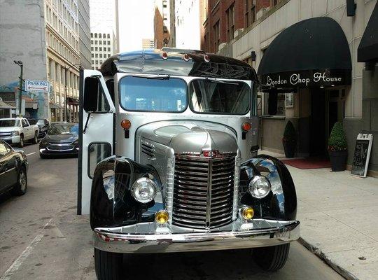 London Chop House bus - Restoration