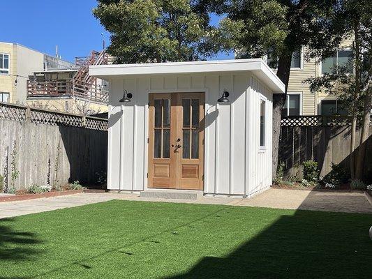 10' x 10' Flat Roof Studio w/ Board & Batten