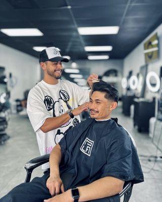 Who said a trip to the barbershop had to be boring. #Mensbarbershop #BarbershopWalkIn