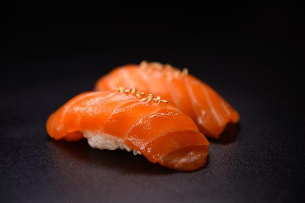 Salmon with truffle soy and sesame seeds