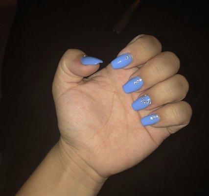 Acrylic nails