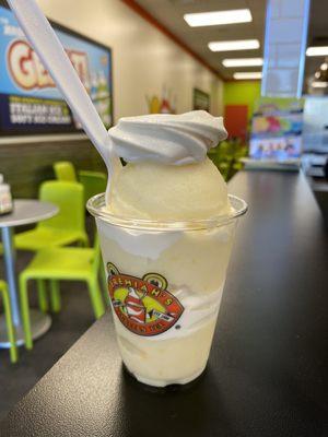 Pina colada gelati