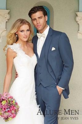 Slate Blue Groom Tuxedo is a showstopper in person .