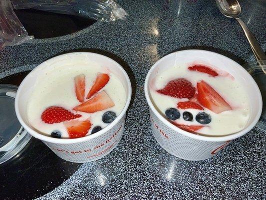 Greek Yogurt Parfait