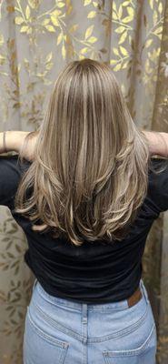 Blonde highlights (balayage style)