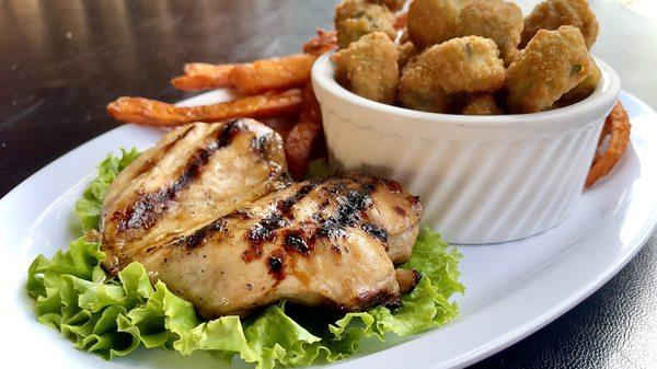 honey lemon grilled chicken with sweet potato fries and okra