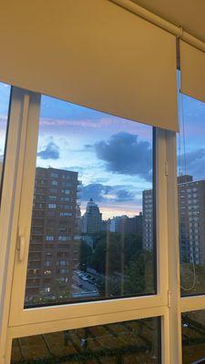 sky，buildings，window