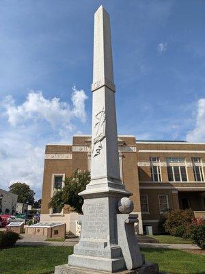 Caldwell County Confederate Monument, Lenoir