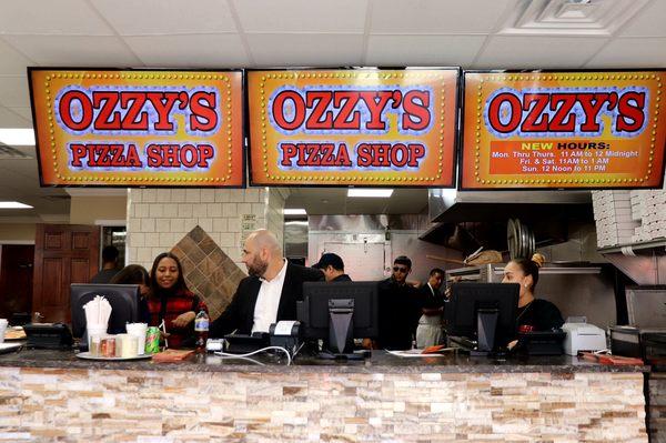 Ozzy's Pizza Shop