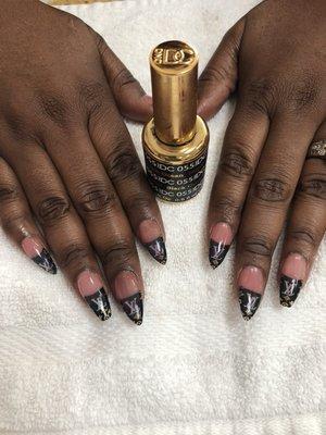 LV French tip design full set