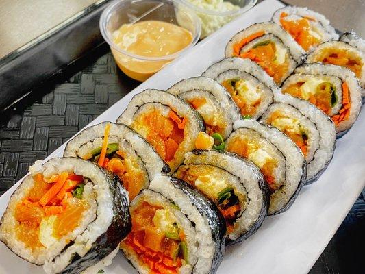 Spicy Salmon Crunch Roll