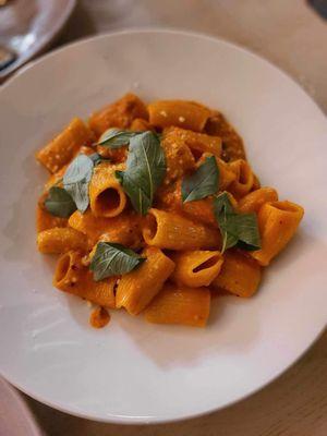 Spicy rigatoni