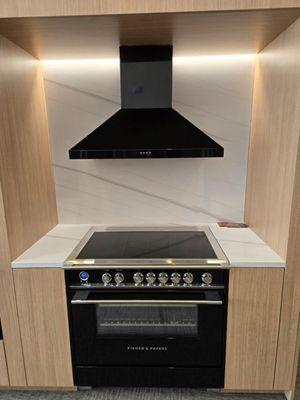 Fisher/Paykel Range and Hood