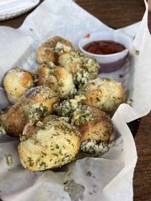 Garlic Knots