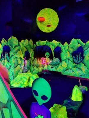 Hole 13 at Space Golf