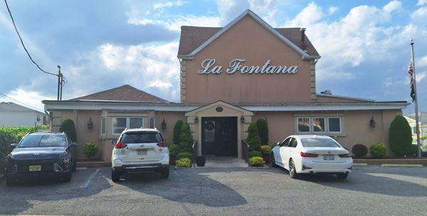 This is the front and the entrance of La Fontana on Staten Island, directly across Amboy Rd. from Monsignor Farrell High School