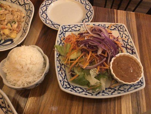 Salad with peanut dressing