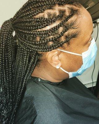 Knotless box braids