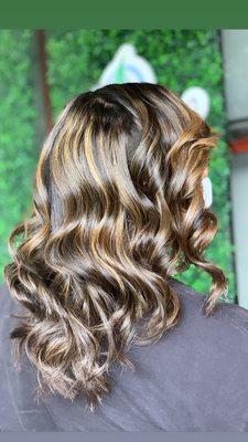 Dark Brown- Honey Blonde Balayage