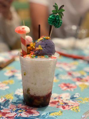 Halo halo. Follow me on IG@lauras_nom_life for more food recs!