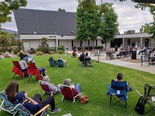 Outdoor service on the courtyard!