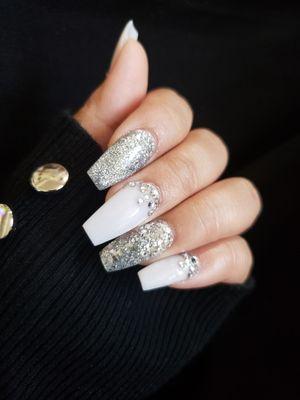 Acrylic Nail