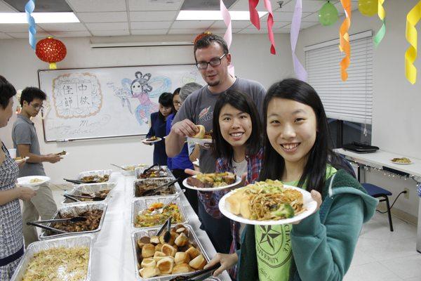 Students celebrate Moon Festival 2017 with food and fun 10/3/17.