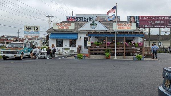 Restaurant exterior