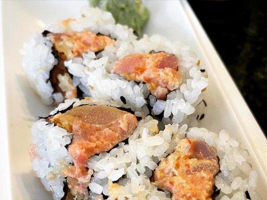 Spicy tuna roll