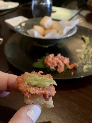 Crispy bites w spicy tuna