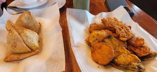 Samosa and fried vegetables