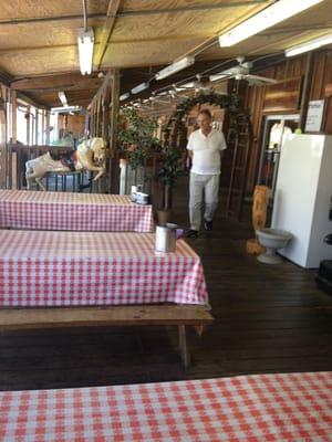 Nice covered porch and picnic tables