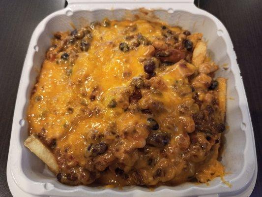 Chili cheese fries ($6.95)