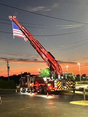 Flag display in front of the entrance