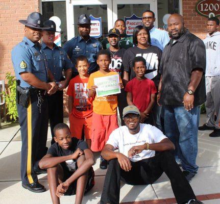 ProCutz Sports Barbershop 1st annual Back to School event 9/5/16. I thank all who showed up and donated to support a positive cause.