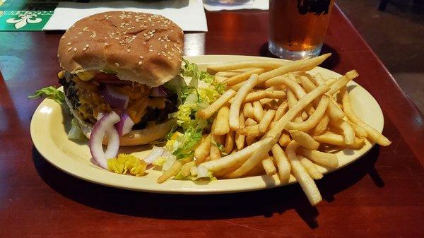 Cheeseburger & Fries