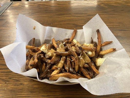 Fries poutine