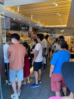 Xin Fa Bakery line on a holiday Monday!