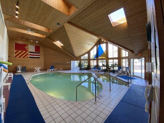 Indoor pool & sauna