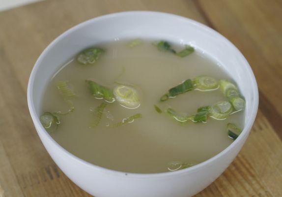 Miso Soup with Green Onions (vegan)