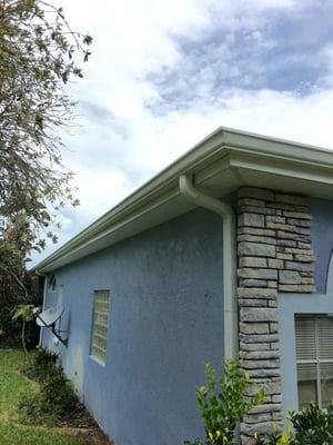 Seamless Gutter Specialist